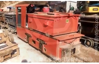 礦用井下電機車的駕駛室如何進行日常維護？