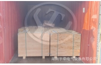 一批礦用湘潭電機車裝柜發(fā)往海外